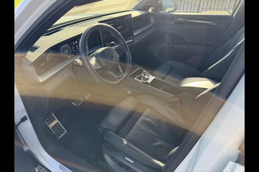 Volkswagen Tayron eHybrid R-Line Edition ** Leder ** Panodak ** Memory ** HUD NP 67K **  EV Rijbereik tot 116km (WLTP)