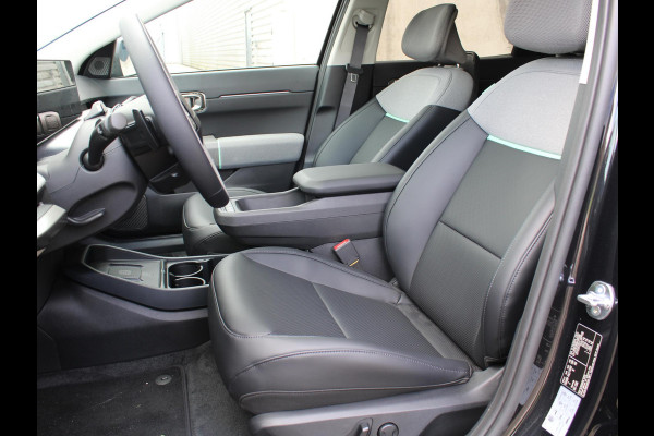 Kia EV4 Plus Advanced 58.3 kWh | PANORAMSICH SCHUIFDAK | HARMAN KARDON | STOEL & STUURVERWARMING |
