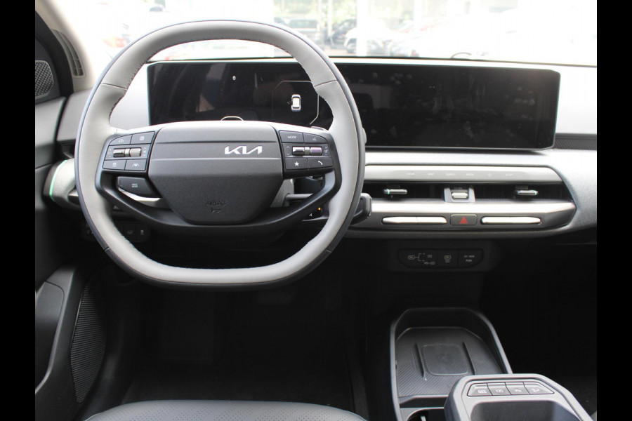 Kia EV4 Plus Advanced 58.3 kWh | PANORAMSICH SCHUIFDAK | HARMAN KARDON | STOEL & STUURVERWARMING |