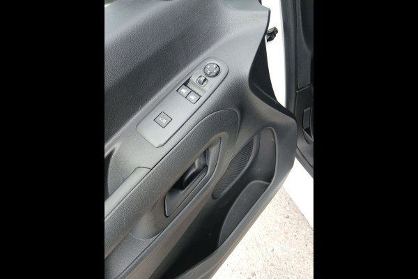 Opel Combo 1.5D L2H1 Edition airco euro 6