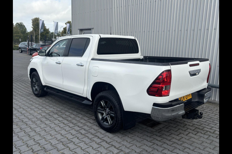 Toyota Hilux 2.4 D-4D*4X4*ACC*HAAK*CAM*ECC*TEL*3500KG*INCL.BPM*