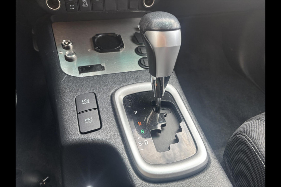 Toyota Hilux 2.4 D-4D*4X4*ACC*HAAK*CAM*ECC*TEL*3500KG*INCL.BPM*
