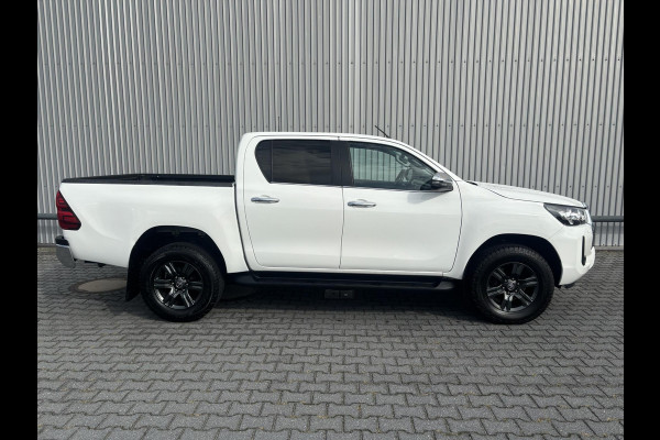 Toyota Hilux 2.4 D-4D*4X4*ACC*HAAK*CAM*ECC*TEL*3500KG*INCL.BPM*