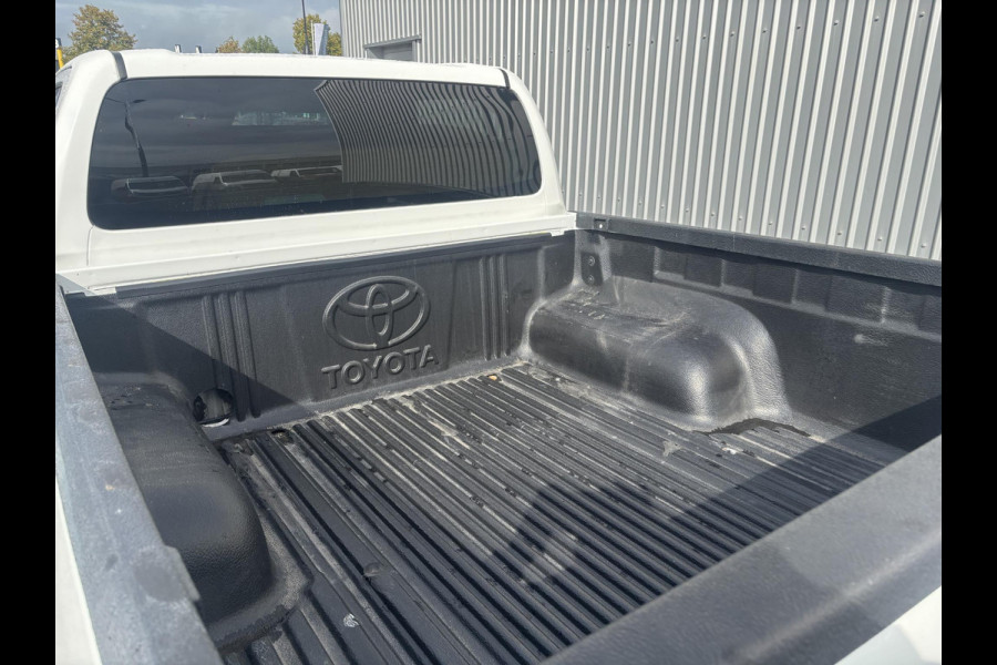 Toyota Hilux 2.4 D-4D*4X4*ACC*HAAK*CAM*ECC*TEL*3500KG*INCL.BPM*