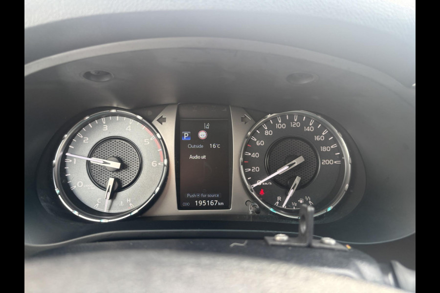 Toyota Hilux 2.4 D-4D*4X4*ACC*HAAK*CAM*ECC*TEL*3500KG*INCL.BPM*