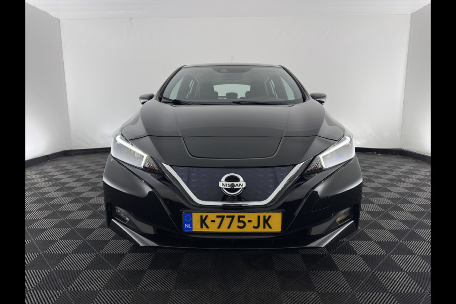 Nissan Leaf Acenta 40 kWh {SoH-86%) Aut. *HEATPUMP | ADAPTIVE-CRUISE | KEYLESS | NAVI-FULLMAP | DAB+ | DIGI-COCKPIT | PRIVACYGLASS | 16"ALU*
