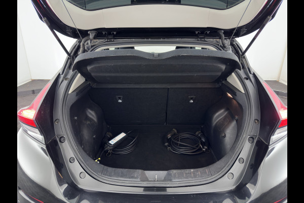 Nissan Leaf Acenta 40 kWh {SoH-86%) Aut. *HEATPUMP | ADAPTIVE-CRUISE | KEYLESS | NAVI-FULLMAP | DAB+ | DIGI-COCKPIT | PRIVACYGLASS | 16"ALU*