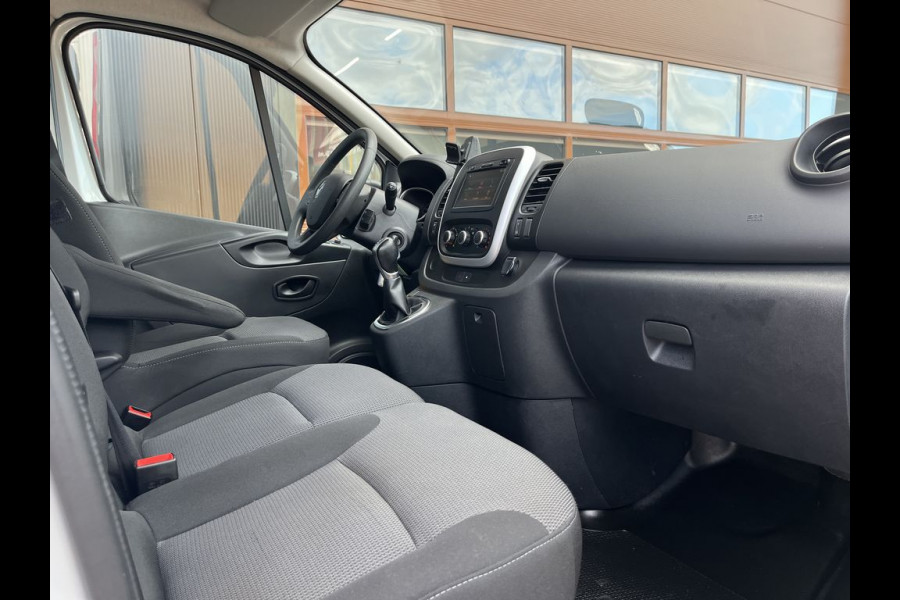 Renault Trafic 2.0 dCi 145pk E6 Automaat Comfort 3p Lease €287 p/m, Airco, Navi Carplay, PDC, Led, Trekhaak, Cruise controle, Onderhoudshistorie aanwezig