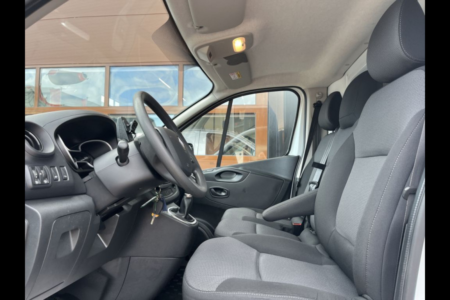 Renault Trafic 2.0 dCi 145pk E6 Automaat Comfort 3p Lease €287 p/m, Airco, Navi Carplay, PDC, Led, Trekhaak, Cruise controle, Onderhoudshistorie aanwezig