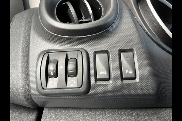 Renault Trafic 2.0 dCi 145pk E6 Automaat Comfort 3p Lease €287 p/m, Airco, Navi Carplay, PDC, Led, Trekhaak, Cruise controle, Onderhoudshistorie aanwezig