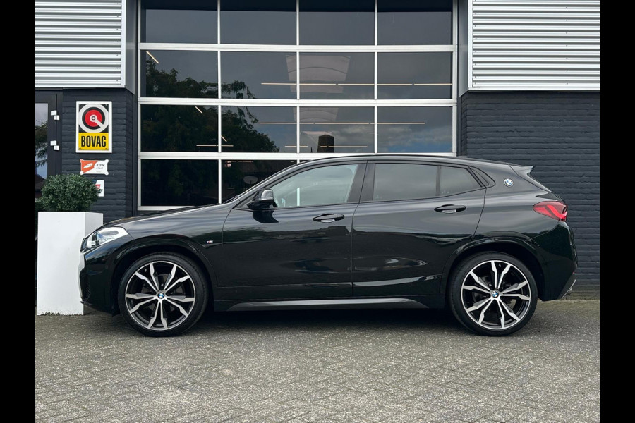 BMW X2 sDrive18i High Executive, M-pakket, Automaat, Cruise, Head-up, Camera, Navi, PDC, NAP