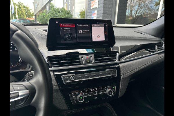 BMW X2 sDrive18i High Executive, M-pakket, Automaat, Cruise, Head-up, Camera, Navi, PDC, NAP