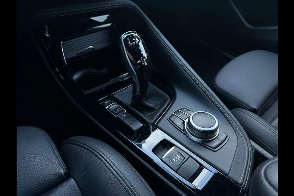 BMW X2 sDrive18i High Executive, M-pakket, Automaat, Cruise, Head-up, Camera, Navi, PDC, NAP