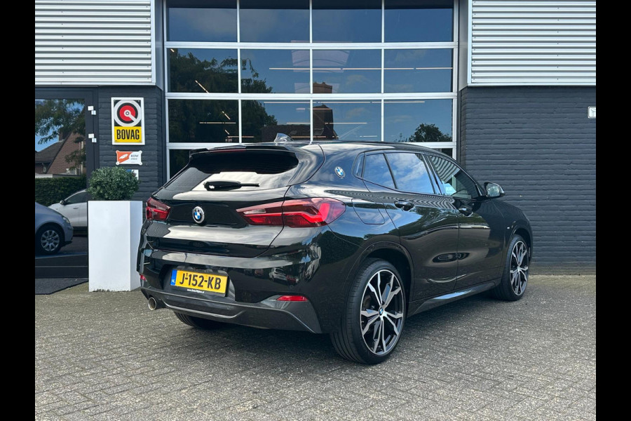 BMW X2 sDrive18i High Executive, M-pakket, Automaat, Cruise, Head-up, Camera, Navi, PDC, NAP