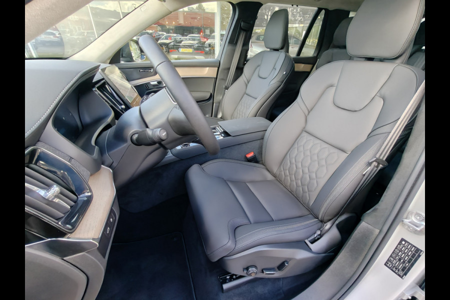 Volvo XC90 T8 AWD 455PK Plug-in Hybrid Ultra Dark | NIEUW | €10.465,- voordeel | ACC | H&K | Luchtvering | 360 camera | 21" | BLIS |