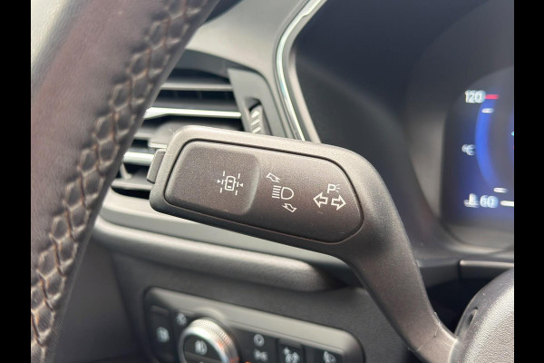 Ford Kuga 2.5 PHEV Titanium 225pk | Trekhaak | Driver Assistance Pack | Winter Pack | Camera | Dodehoeksensoren