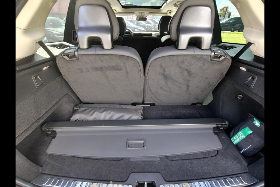 Volvo XC90 T8 AWD 455PK Plug-in Hybrid Ultra Dark | NIEUW | €10.465,- voordeel | ACC | H&K | Luchtvering | 360 camera | 21" | BLIS |