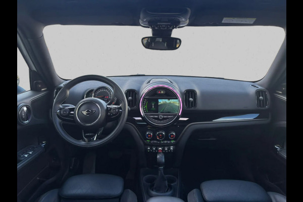 MINI Countryman 1.5 Cooper Chili Serious Business(NL-auto, Dealer OnderH, Panorama, Camera, Navi Pro, StoelV, Climate Con, Etc)