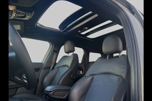 MINI Countryman 1.5 Cooper Chili Serious Business(NL-auto, Dealer OnderH, Panorama, Camera, Navi Pro, StoelV, Climate Con, Etc)