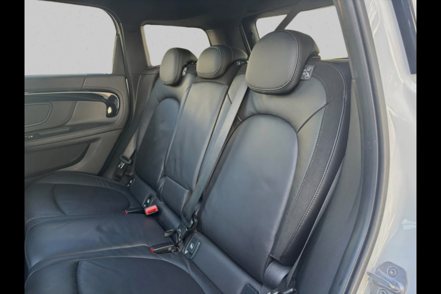 MINI Countryman 1.5 Cooper Chili Serious Business(NL-auto, Dealer OnderH, Panorama, Camera, Navi Pro, StoelV, Climate Con, Etc)