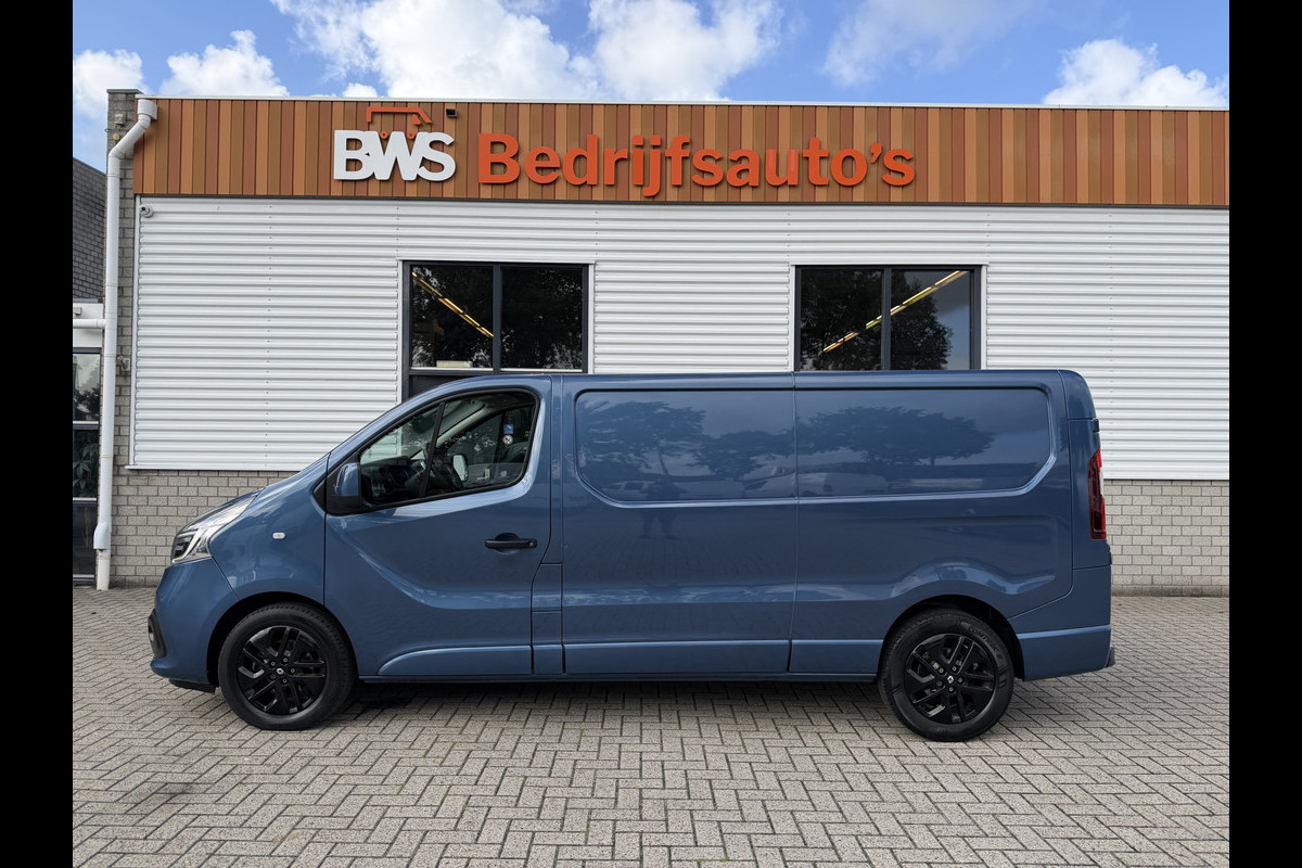 Renault Trafic 2.0 dCi automaat 145pk T29 L2H1 Luxe / vaste prijs rijklaar € 17.650 ex btw / euro 6 / bpm vrij / blauw metallic / comfort stoelen / trekhaak / airco / cruise / navigatie