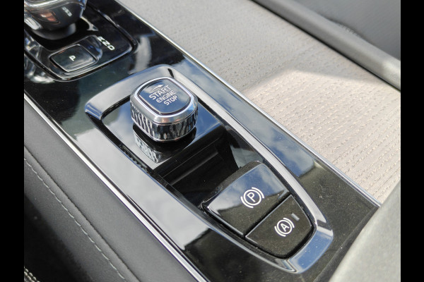Volvo XC90 T8 Plug-in hybrid AWD Ultra Black Ed. Exec. | VOORRAAD VOORDEEL | DIRECT LEVERBAAR |