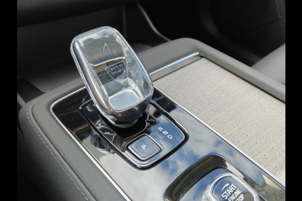 Volvo XC90 T8 Plug-in hybrid AWD Ultra Black Ed. Exec. | VOORRAAD VOORDEEL | DIRECT LEVERBAAR |