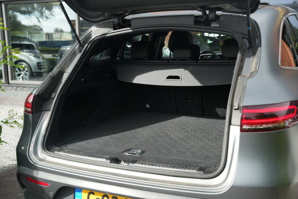 Mercedes-Benz EQC 400 4MATIC Premium Plus 80 kWh Schuif/kanteldak ACC Burmester Memory Manufaktur MultiBeam