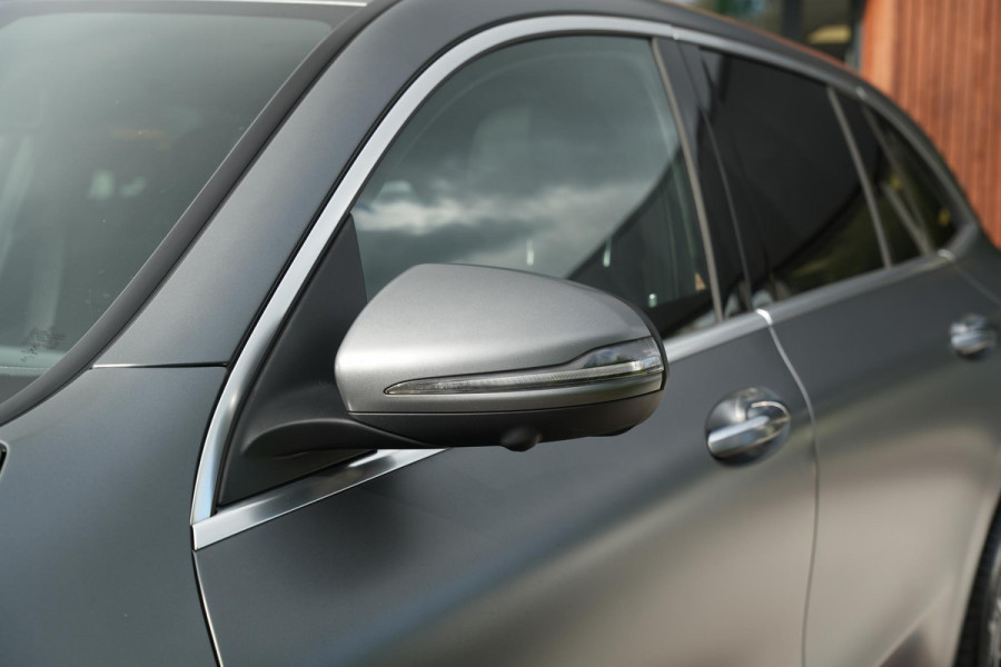 Mercedes-Benz EQC 400 4MATIC Premium Plus 80 kWh Schuif/kanteldak ACC Burmester Memory Manufaktur MultiBeam