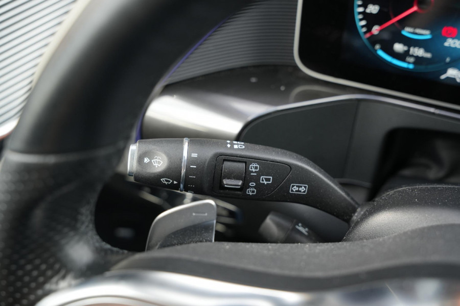 Mercedes-Benz EQC 400 4MATIC Premium Plus 80 kWh Schuif/kanteldak ACC Burmester Memory Manufaktur MultiBeam