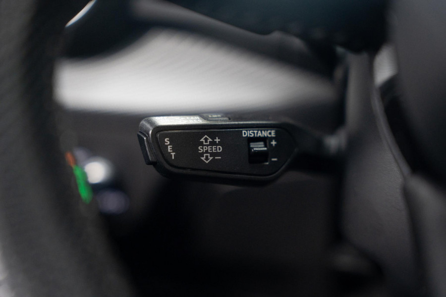 Audi Sq2 2.0 TFSI SQ2*PANO*ACC*LANE-ASS*VIRTUAL*HUD*B&O*CAM