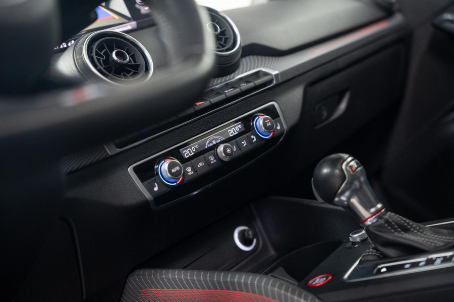 Audi Sq2 2.0 TFSI SQ2*PANO*ACC*LANE-ASS*VIRTUAL*HUD*B&O*CAM