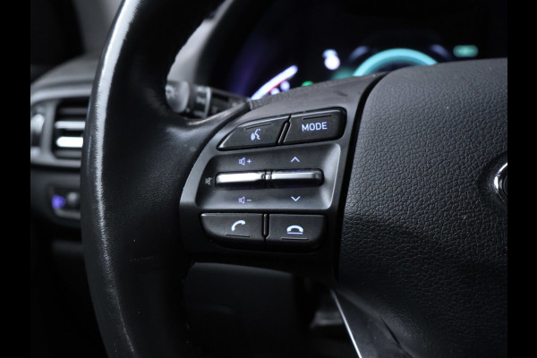 Hyundai i30 Wagon 1.0 T-GDi MHEV Smart Sport 120 PK (APPLE CARPLAY,NAVI,CAMERA,CLIMATE,CRUISE,LANE ASSIST,SPORTSTOELEN,LM VELGEN)