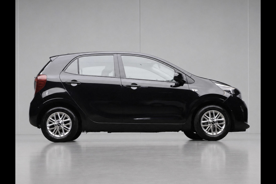 Kia Picanto 1.0 DPi DynamicLine Sport (APPLE CARPLAY,NAVI,CAMERA,CRUISE,LED,AIRCO,SPORTSTOELEN,LM VELGEN,NETTE STAAT)