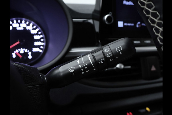 Kia Picanto 1.0 DPi DynamicLine Sport (APPLE CARPLAY,NAVI,CAMERA,CRUISE,LED,AIRCO,SPORTSTOELEN,LM VELGEN,NETTE STAAT)