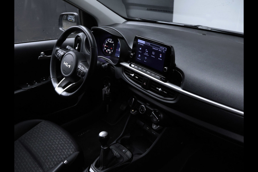 Kia Picanto 1.0 DPi DynamicLine Sport (APPLE CARPLAY,NAVI,CAMERA,CRUISE,LED,AIRCO,SPORTSTOELEN,LM VELGEN,NETTE STAAT)
