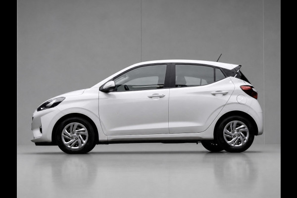 Hyundai i10 1.0 Comfort Sport (APPLE CARPLAY,NAVI,CLIMATE,CRUISE,LANE ASSIST,LED,SPORTSTOELEN,NETTE STAAT,NIEUWE APK)