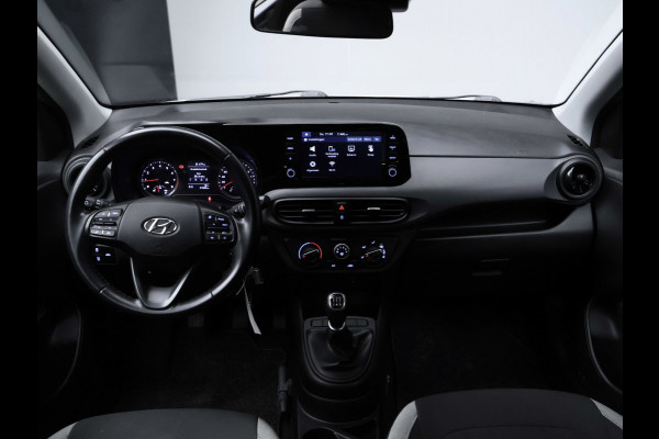 Hyundai i10 1.0 Comfort Sport (APPLE CARPLAY,NAVI,CLIMATE,CRUISE,LANE ASSIST,LED,SPORTSTOELEN,NETTE STAAT,NIEUWE APK)
