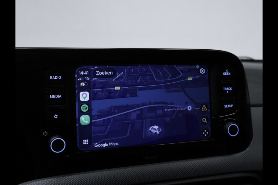 Hyundai i10 1.0 Comfort Sport (APPLE CARPLAY,NAVI,CLIMATE,CRUISE,LANE ASSIST,LED,SPORTSTOELEN,NETTE STAAT,NIEUWE APK)