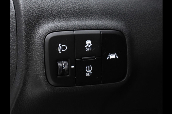 Hyundai i10 1.0 Comfort Sport (APPLE CARPLAY,NAVI,CLIMATE,CRUISE,LANE ASSIST,LED,SPORTSTOELEN,NETTE STAAT,NIEUWE APK)