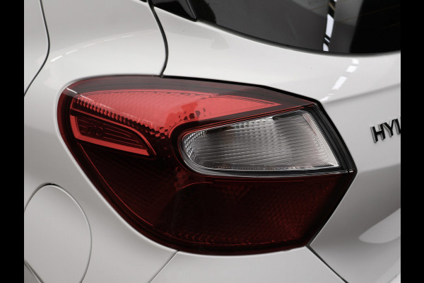 Hyundai i10 1.0 Comfort Sport (APPLE CARPLAY,NAVI,CLIMATE,CRUISE,LANE ASSIST,LED,SPORTSTOELEN,NETTE STAAT,NIEUWE APK)