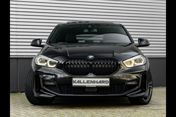 BMW 1-serie 118i Executive - M-Sport - Pano - Shodow Line - Camera - 18 inch