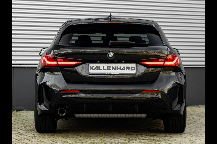 BMW 1-serie 118i Executive - M-Sport - Pano - Shodow Line - Camera - 18 inch