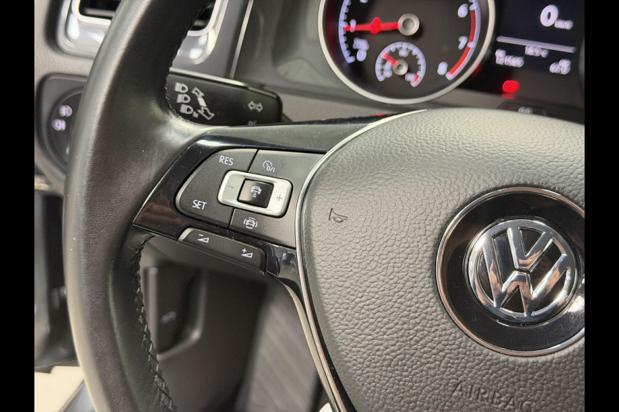 Volkswagen Golf 1.5 TSI*ACC*LED*NAVI*ECC*SPRTSTOELEN*PDC*NAVI*LMV*