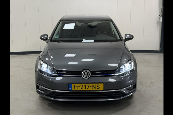 Volkswagen Golf 1.5 TSI*ACC*LED*NAVI*ECC*SPRTSTOELEN*PDC*NAVI*LMV*
