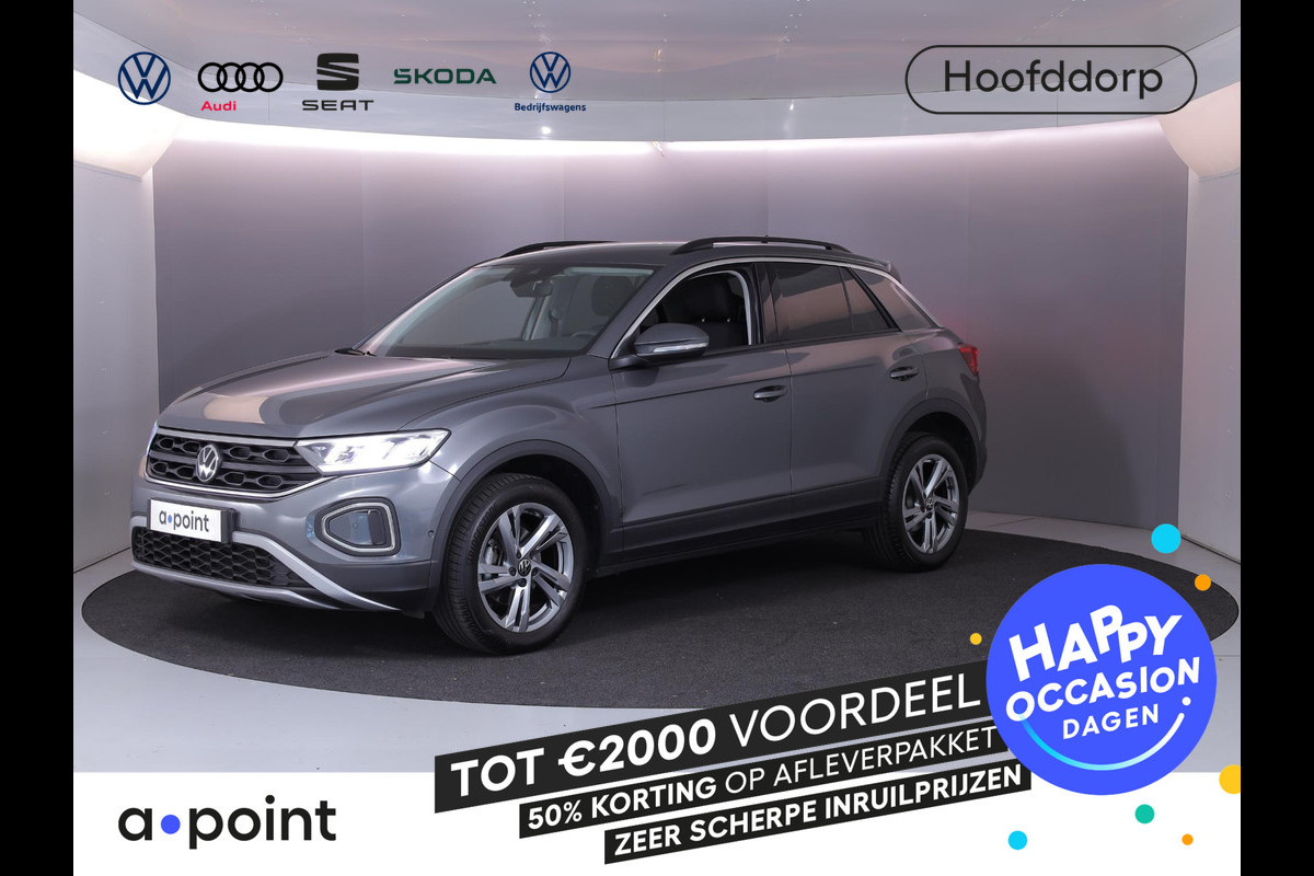 Volkswagen T-Roc 1.0 TSI Life 110 pk | Navigatie via App | Parkeersensoren (Park assist) | Achteruitrijcamera | Adaptieve cruise control | LED koplampen |