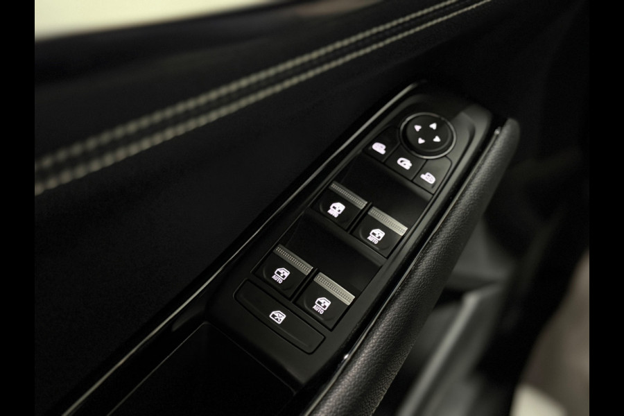 Renault Austral E-Tech Full Hybrid 200pk |Navi | Apple CarPlay | Camera | Stoelverwarming | Cruise Control | Parkeersensoren