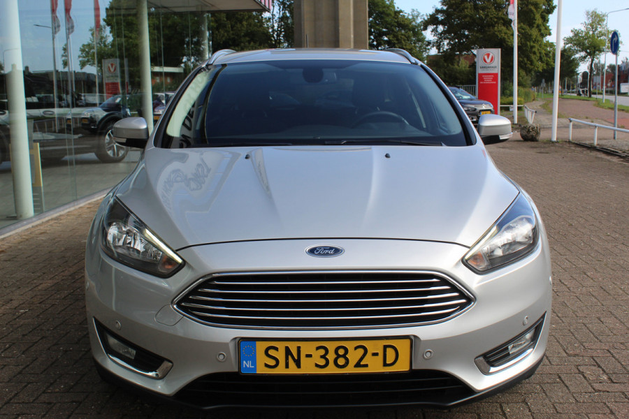 Ford FOCUS Wagon 1.0 125PK Titanium Uiterst nette wagen ! Trekhaak, Pdc, Navigatie, Cuise Controle,