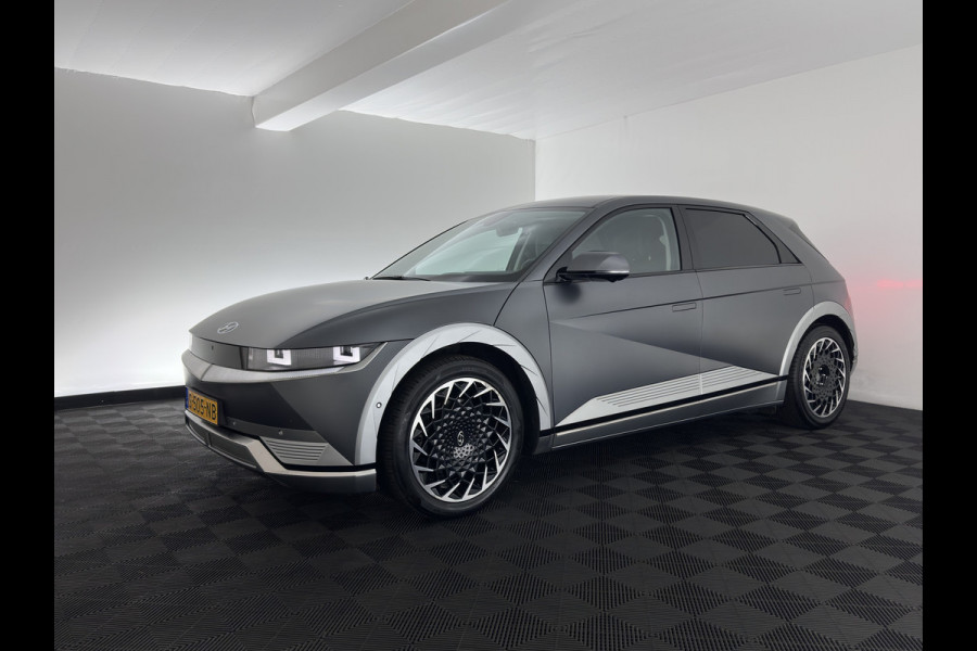 Hyundai IONIQ 5 Lounge 77.4 kWh [3-Fase-11kW] {SoH-99%} (INCL-BTW) Aut. *HEATPUMP | LEATHER | BOSE-SOUND | FULL-LED | ADAPTIVE-CRUISE | BLINDSPOT | DIGI-COCKPIT | AMBIENTLIGHT | DAB | SHIFTPADDLES | HEAD-UP | NAVI-FULLMAP | KEYLESS | 20 INCH*