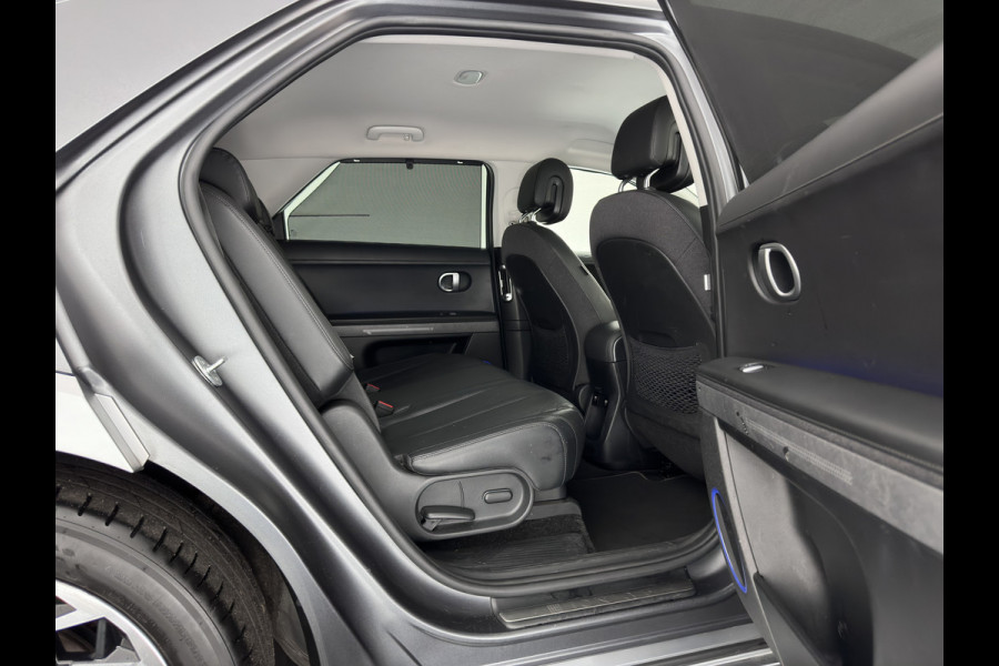 Hyundai IONIQ 5 Lounge 77.4 kWh [3-Fase-11kW] {SoH-99%} (INCL-BTW) Aut. *HEATPUMP | LEATHER | BOSE-SOUND | FULL-LED | ADAPTIVE-CRUISE | BLINDSPOT | DIGI-COCKPIT | AMBIENTLIGHT | DAB | SHIFTPADDLES | HEAD-UP | NAVI-FULLMAP | KEYLESS | 20 INCH*